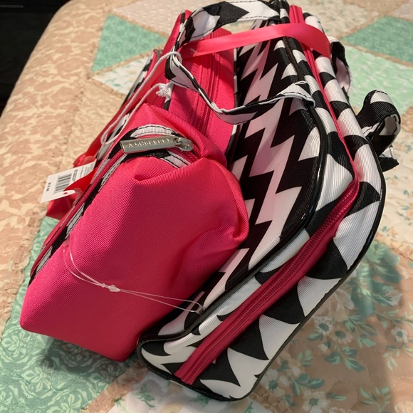 Celebrity 4 Piece Cosmetic Bag Set - Picture 3 of 8